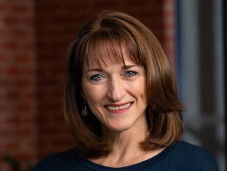 Sareit Emira Ulana Media