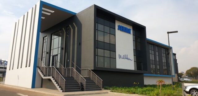 Web Sixze Serra Services Building Exterior