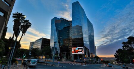 Redefine Alice Lane Web