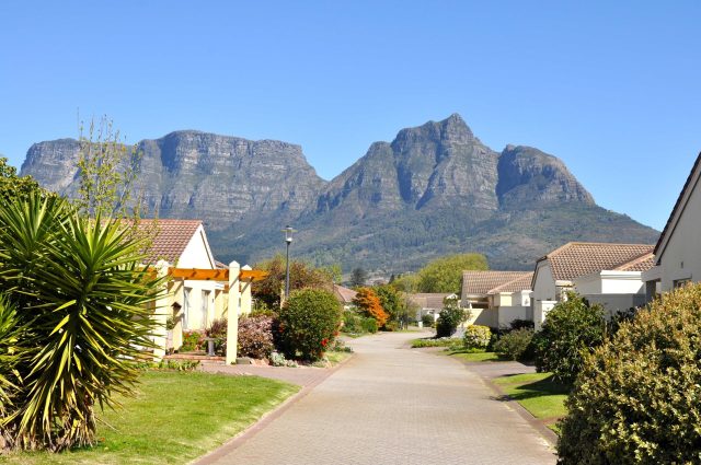 23530 Woodside Village